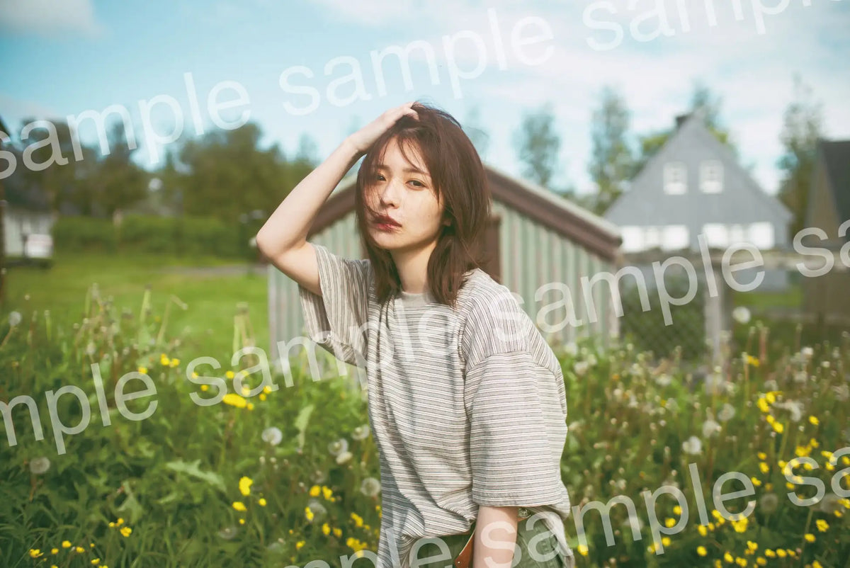 【バラ売り可】長濱ねる 生写真 長濱ねる、写真集発売記念してインスタライブの生配信決定！この日の