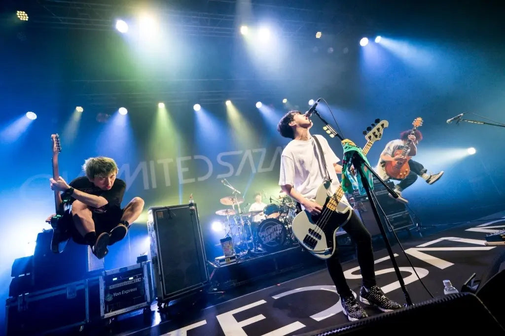 「祝Zepp Nagoya20周年！シークレットゲストにBLUE ENCOUNTを迎えた04 Limited Sazabys流ハッピーアニバーサリー。