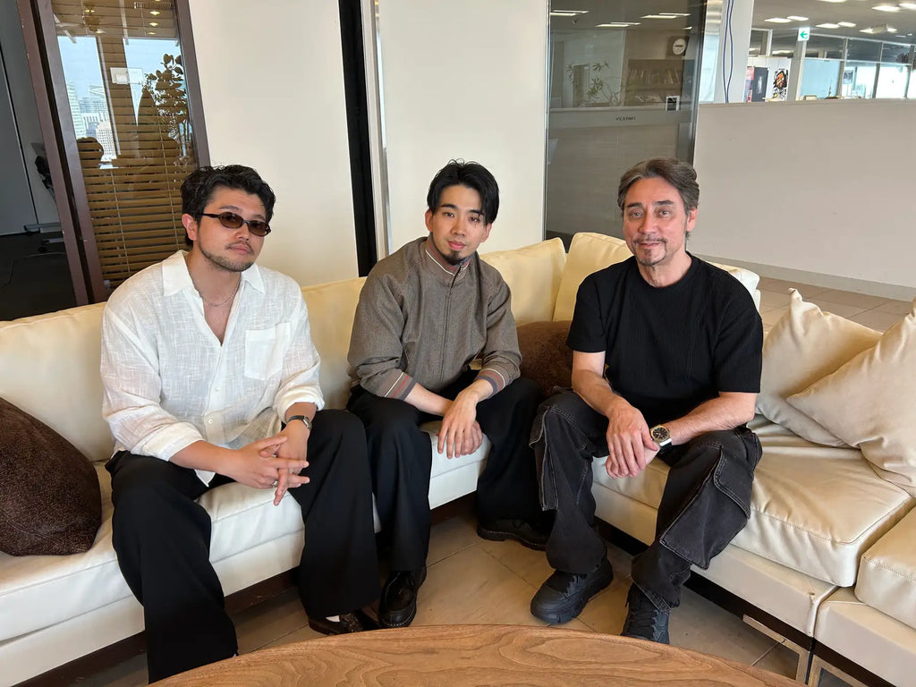 King Gnu新井&井口が語る「コナンの扉の音」の真相とは？ 制作秘話から、素顔が垣間見えるトークまで！ 4/27(日) J-WAVE『SAISON CARD TOKIO HOT 100』に登場
