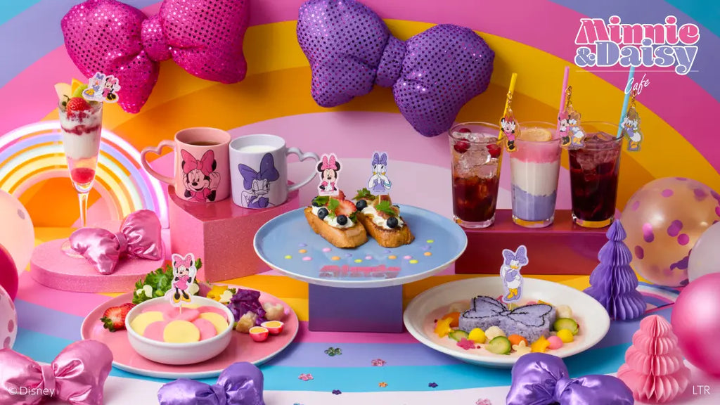 ディズニーキャラクター「ミニーマウス」と「デイジーダック」の ディズニーキャラクター「ミニーマウス」と「デイジーダック」の