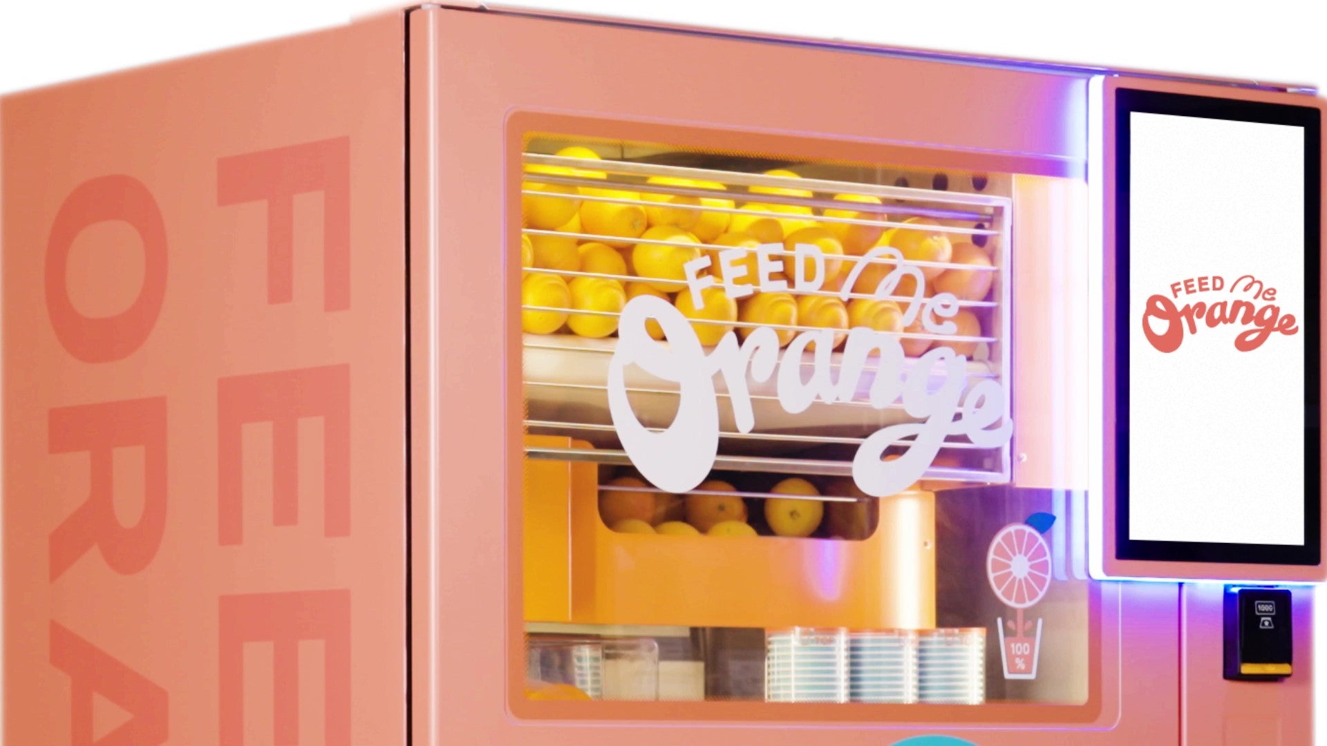 フレッシュな搾りたてオレンジジュースがたのしめる自動販売機「Feed